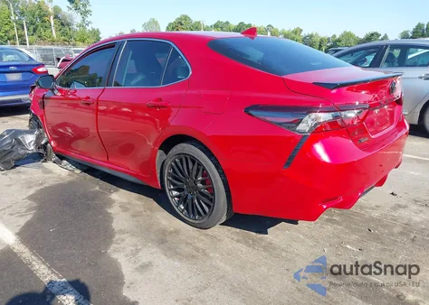 2024 Toyota Camry Se z USA, uszkodzony, nr VIN 4T1T11AK8RU195542